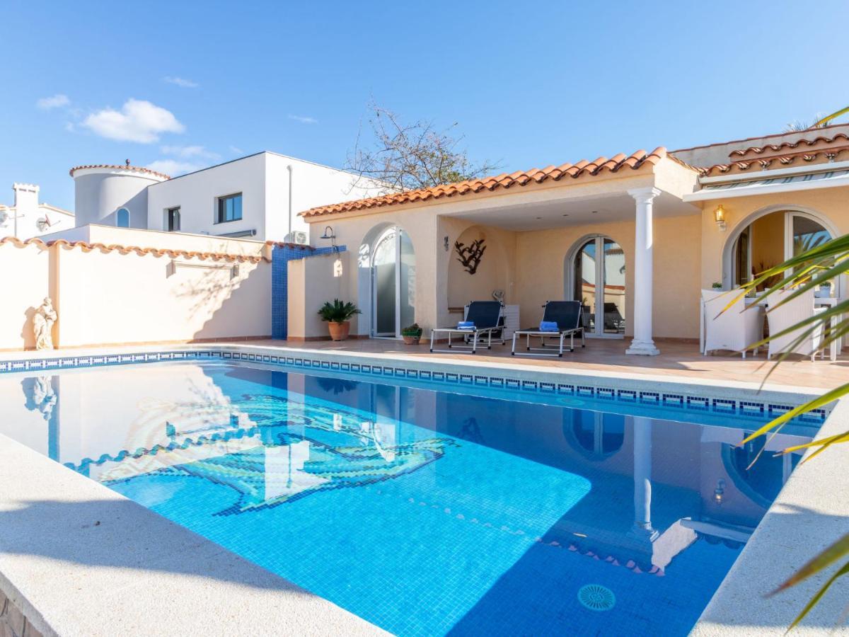Holiday Home Bonica By Interhome Empuriabrava Luaran gambar