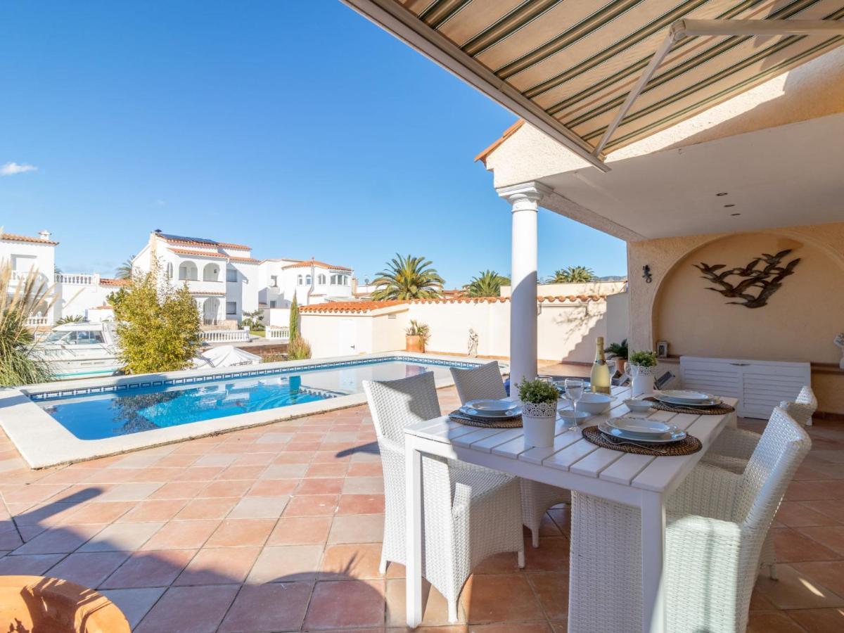 Holiday Home Bonica By Interhome Empuriabrava Luaran gambar