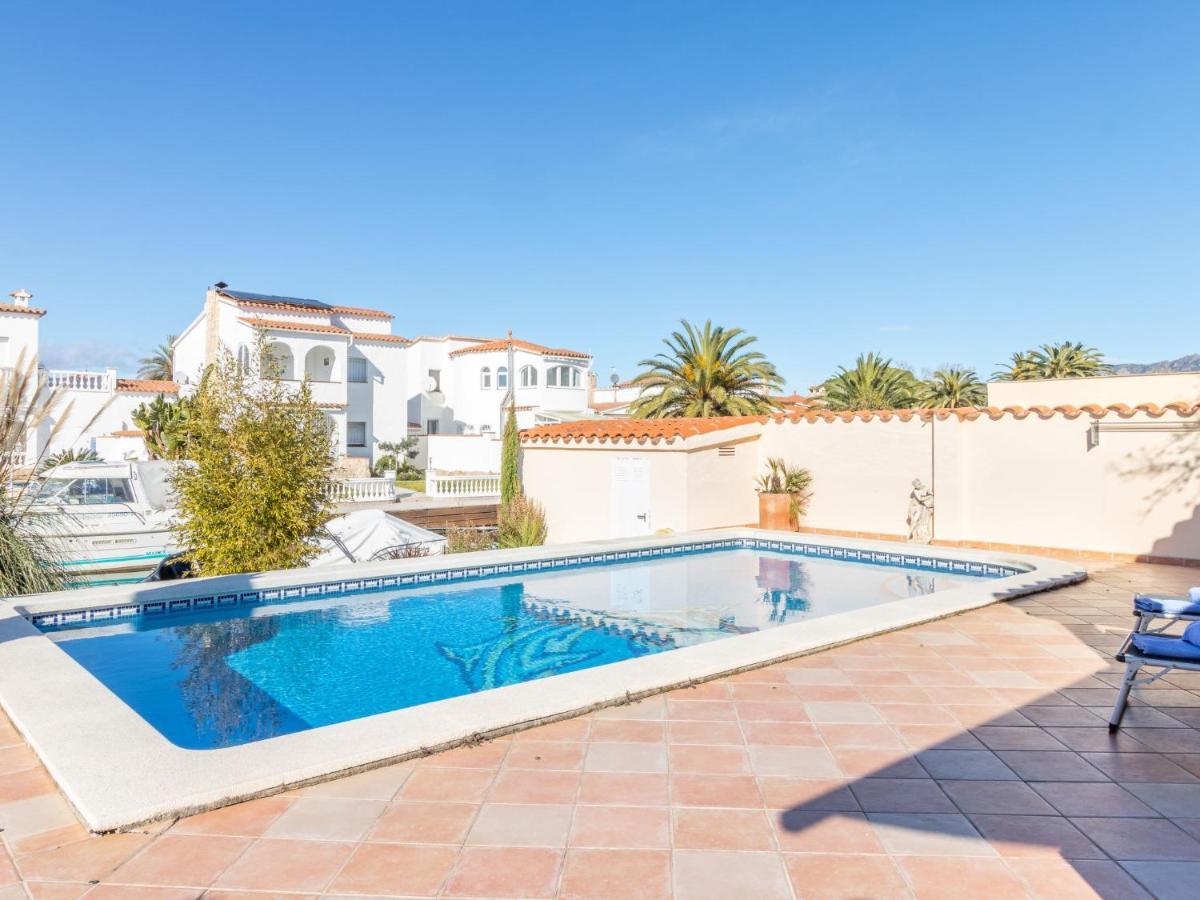 Holiday Home Bonica By Interhome Empuriabrava Luaran gambar