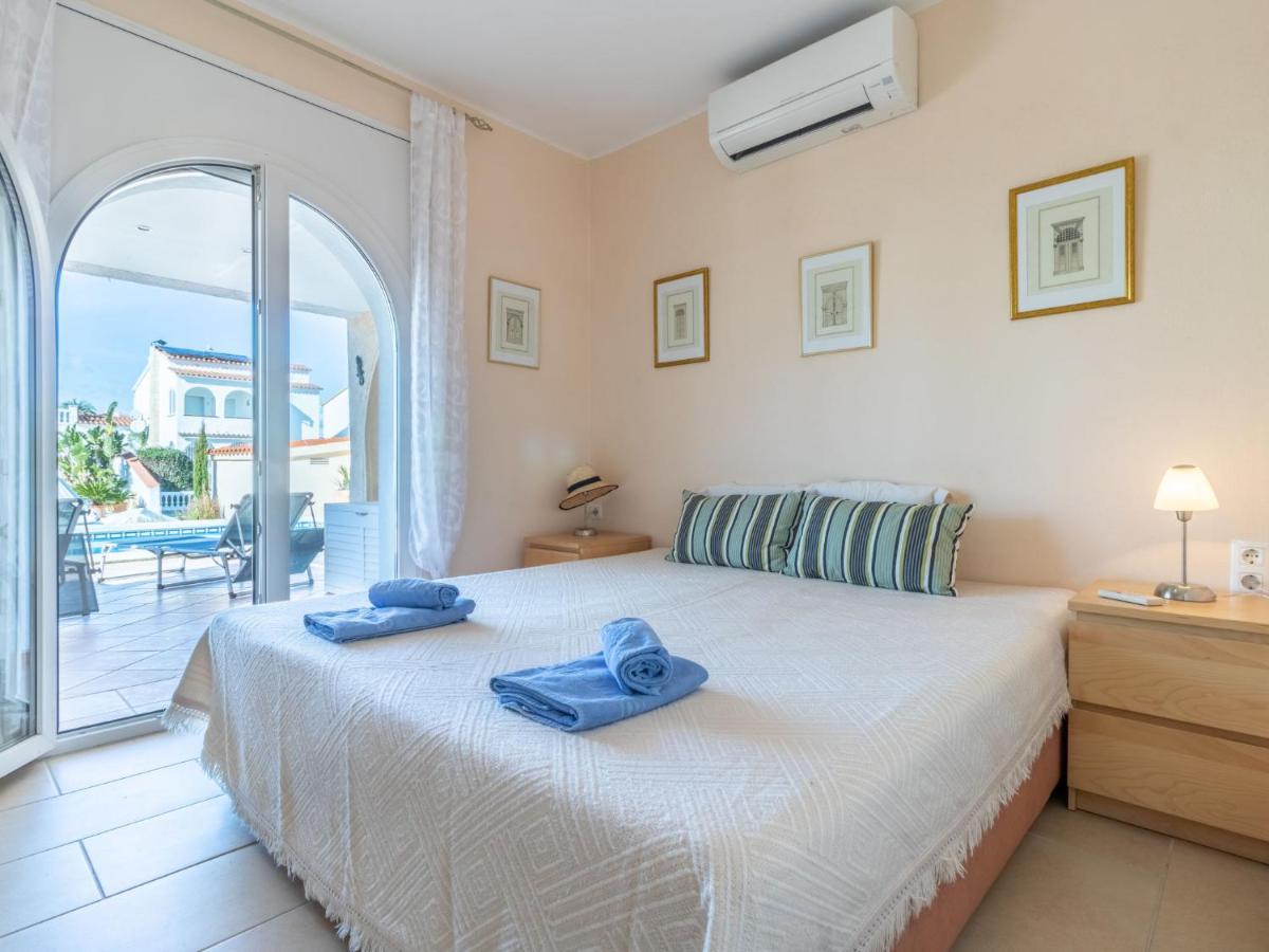 Holiday Home Bonica By Interhome Empuriabrava Luaran gambar